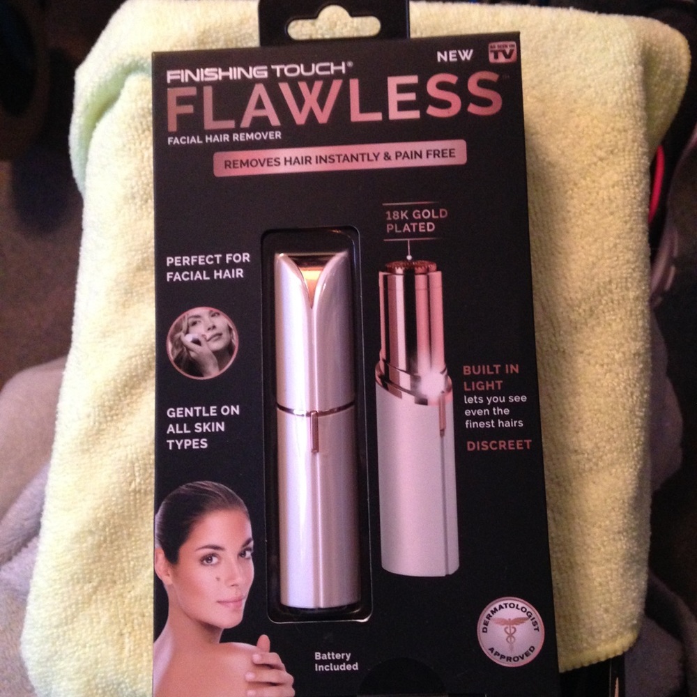 Brand New Flawless Facial Remover